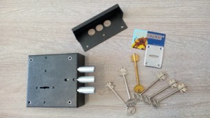 Замок накладной Kerberos 111.11.009/5/1L