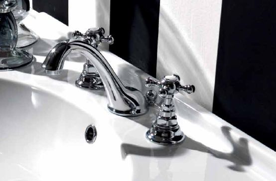 Смеситель для раковины на 3 отверстия Kerasan Retro 739190 cr