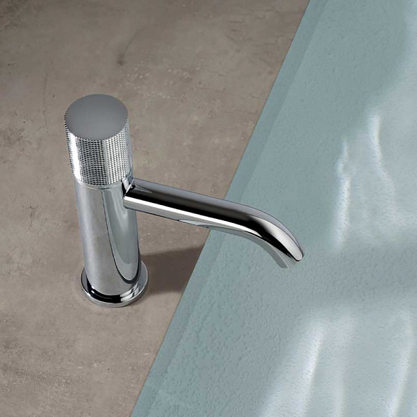 Смеситель для раковины PAINI Cox Grip 7GCR205O хром