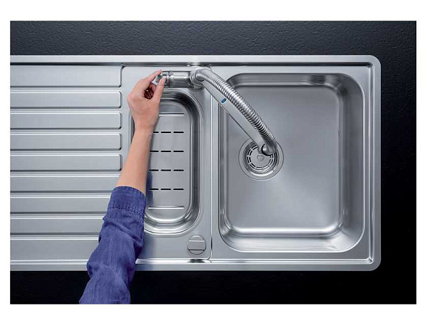 Смеситель для кухни Blanco Solenta-S Senso с выдвижным душем (рычаг управления слева)