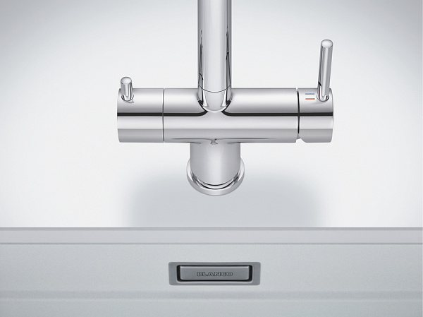 Смеситель для кухни Blanco Fontas-S II Silgranit с выджвижным душем