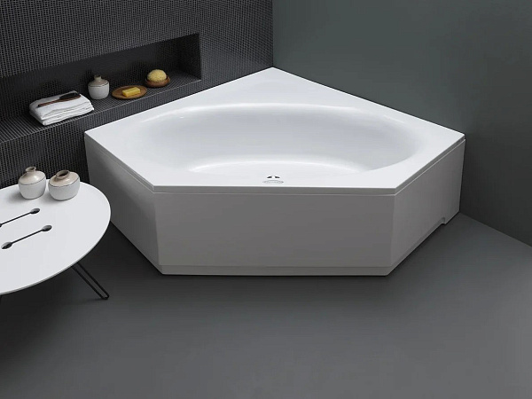 Акриловая ванна Kolpa-San Evelin Basis 140х140